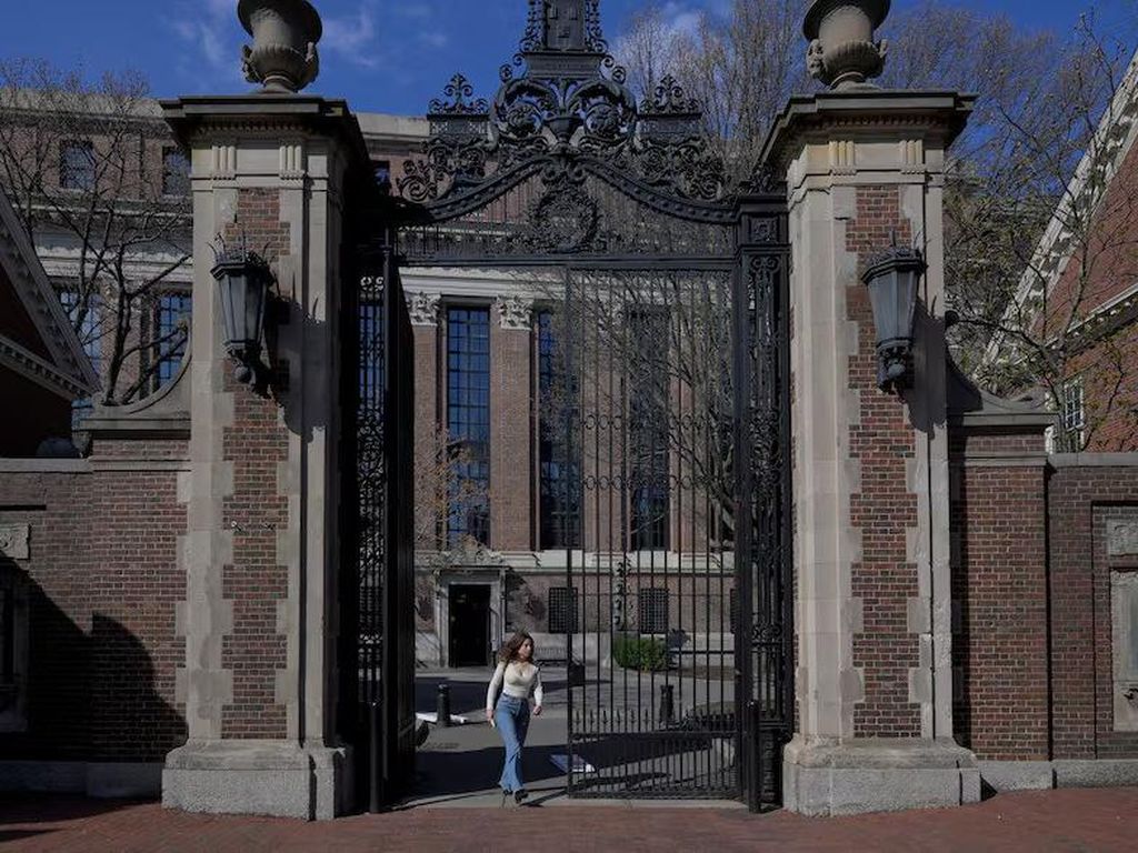 Hakim AS Menghentikan Larangan Trump: Harvard Tetap Menerima Mahasiswa Asing